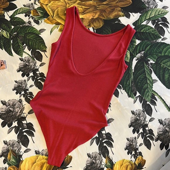 Forever 21 Red Fitted Bodysuit - Picture 6 of 6